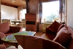 Wohnzimmer des rustikalen Ferienhauses für den Familienurlaub in der Lüneburger Heide